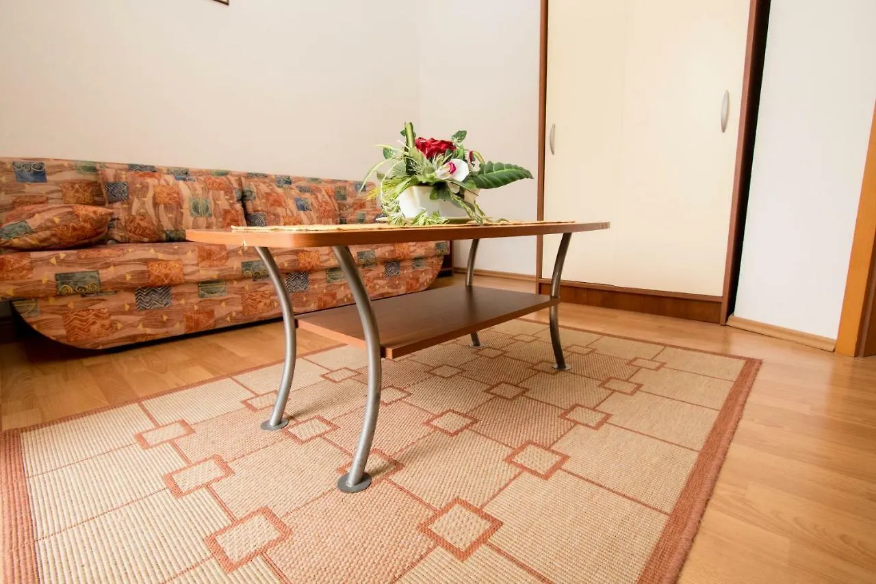 Charming Apartments Do-Ma-Ni Baska  0*, Baska (Krk) Croatia
