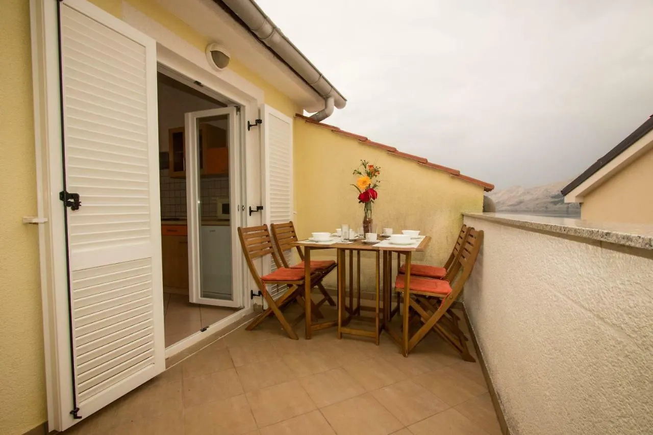 Charming Apartments Do-Ma-Ni Baska