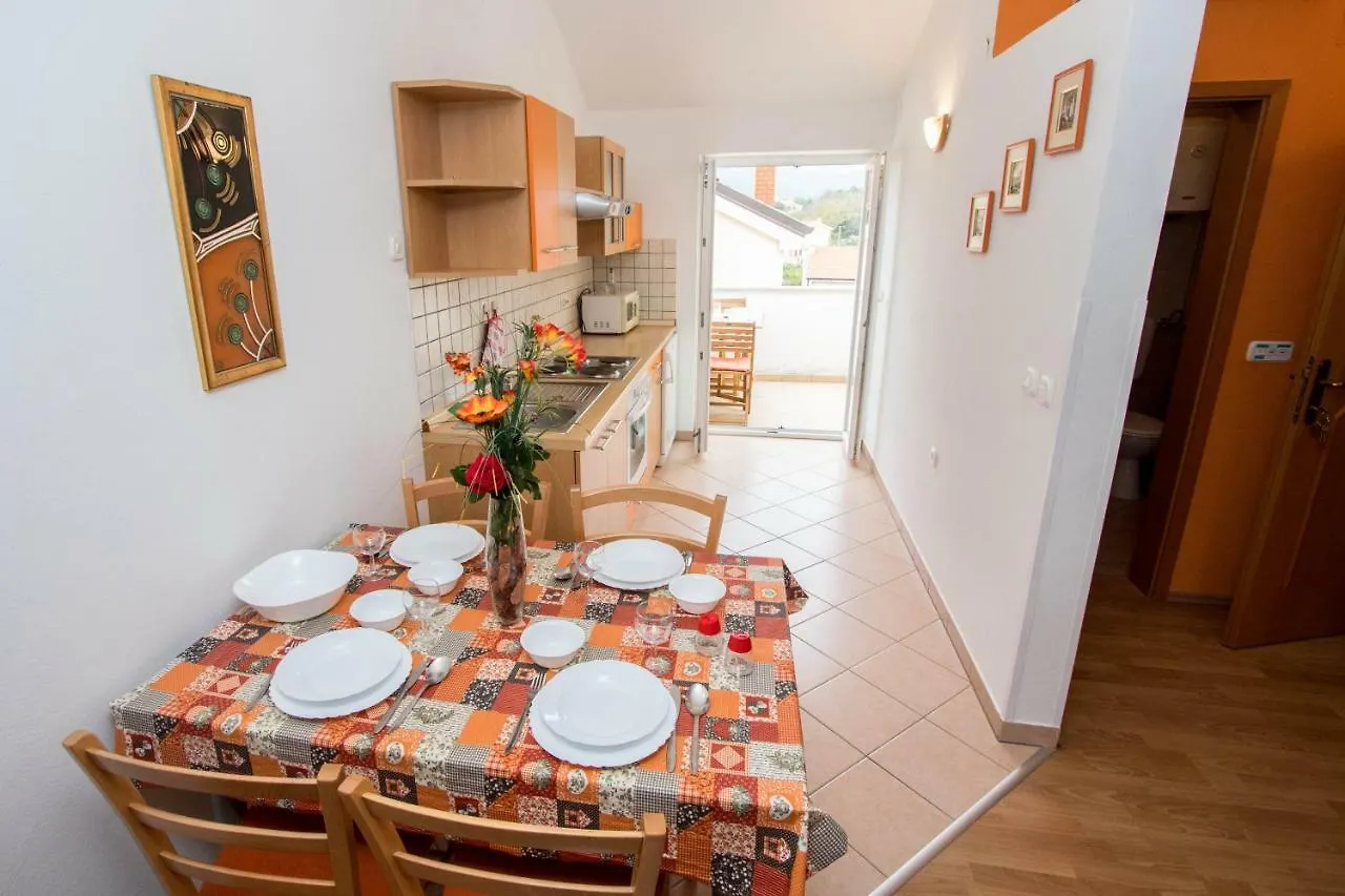 Charming Apartments Do-Ma-Ni Baska