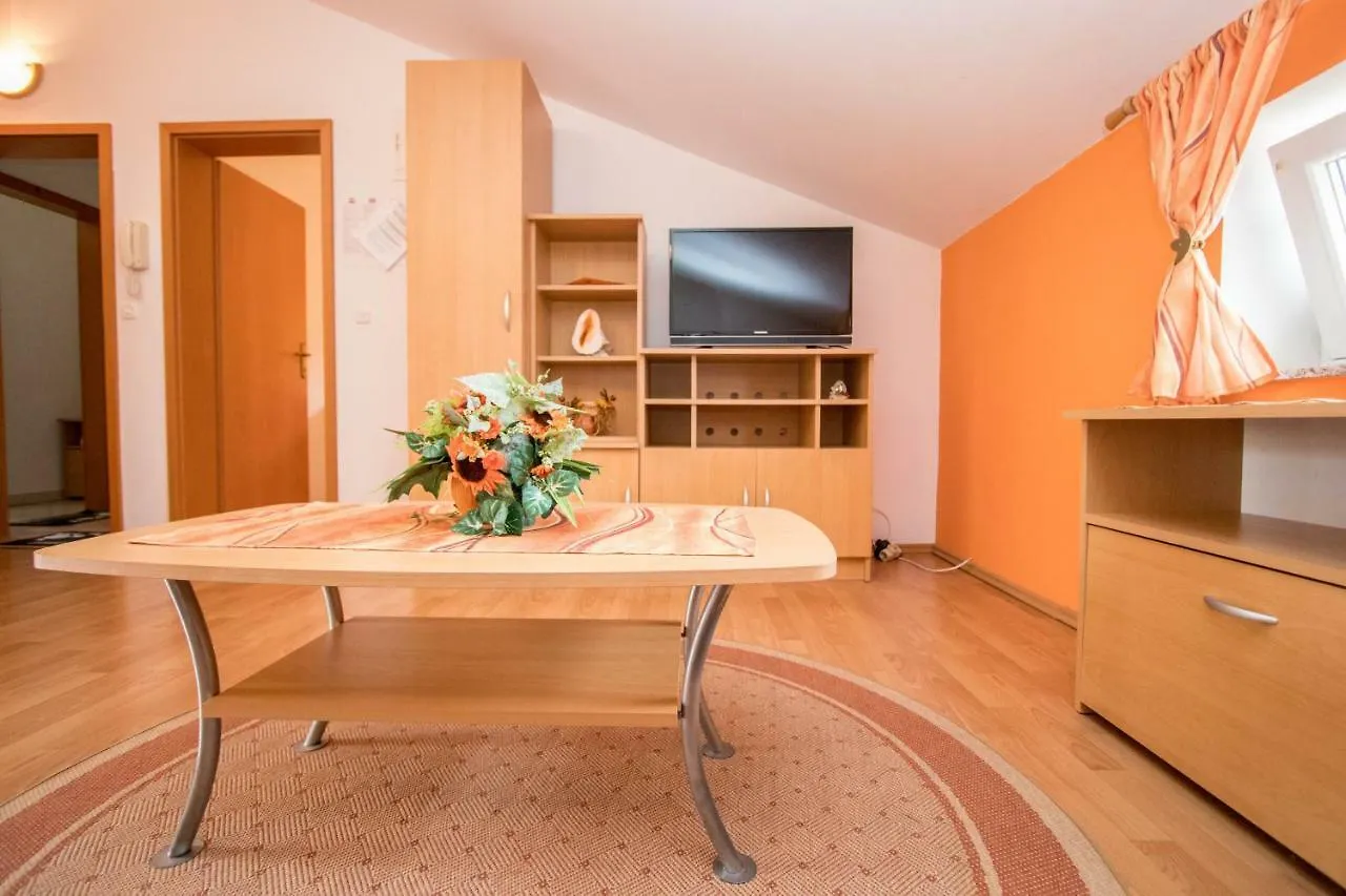 Charming Apartments Do-Ma-Ni Baska