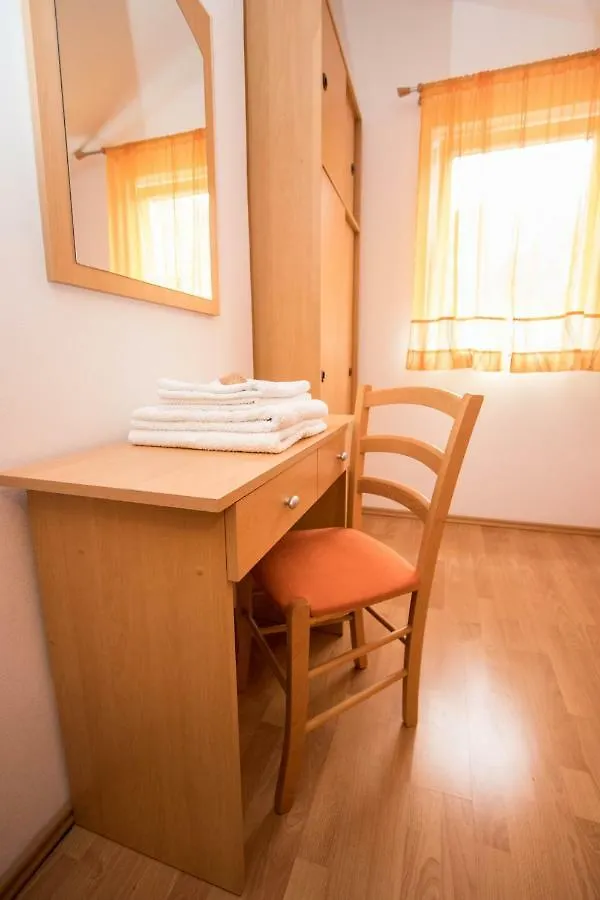 Charming Apartments Do-Ma-Ni Baška