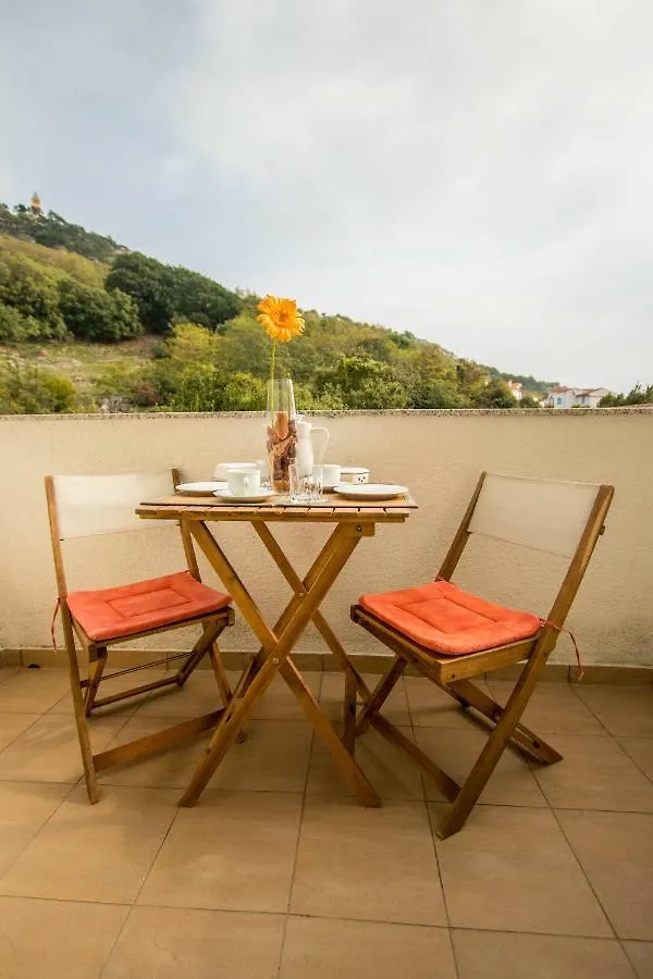 Charming Apartments Do-Ma-Ni Baska