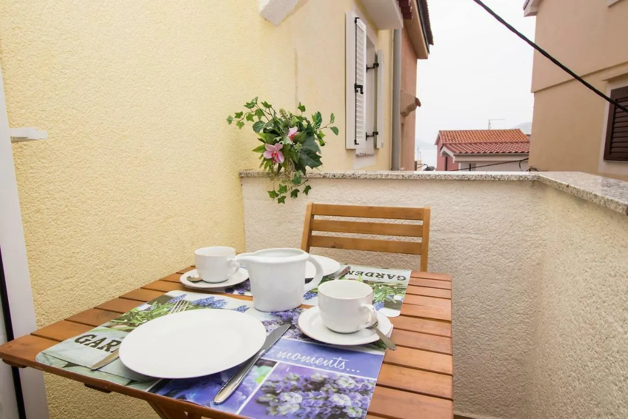 Charming Apartments Do-Ma-Ni Baska