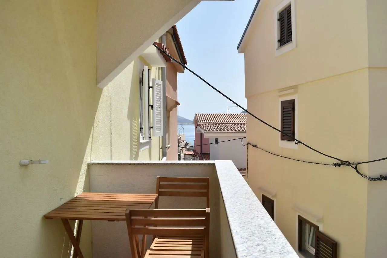 Charming Apartments Do-Ma-Ni Baska
